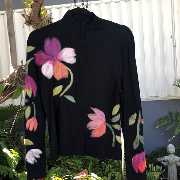 Sweaters - Vintage beautiful zip up sweater embellished with beautiful flowers.  size M.